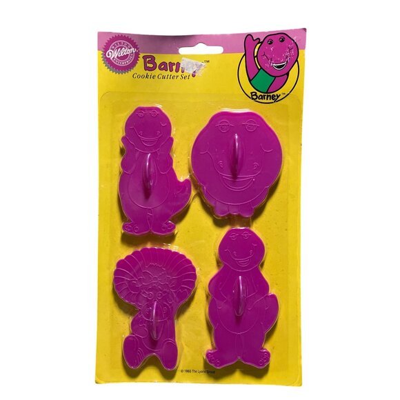 Barney & Friends 1993 Wilton Purple Cookie Cutter Set - Picture 1 of 11